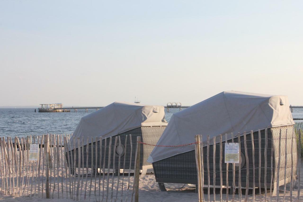 Strandlaeufer Im Kirschgarten Келенхузен Екстериор снимка
