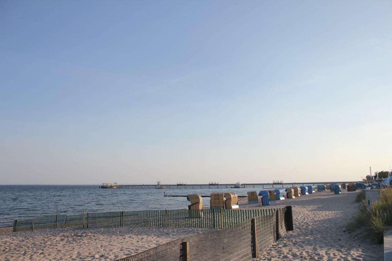 Strandlaeufer Im Kirschgarten Келенхузен Екстериор снимка